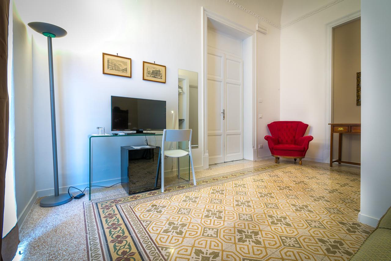 Liberty Suites Palermo Exterior foto