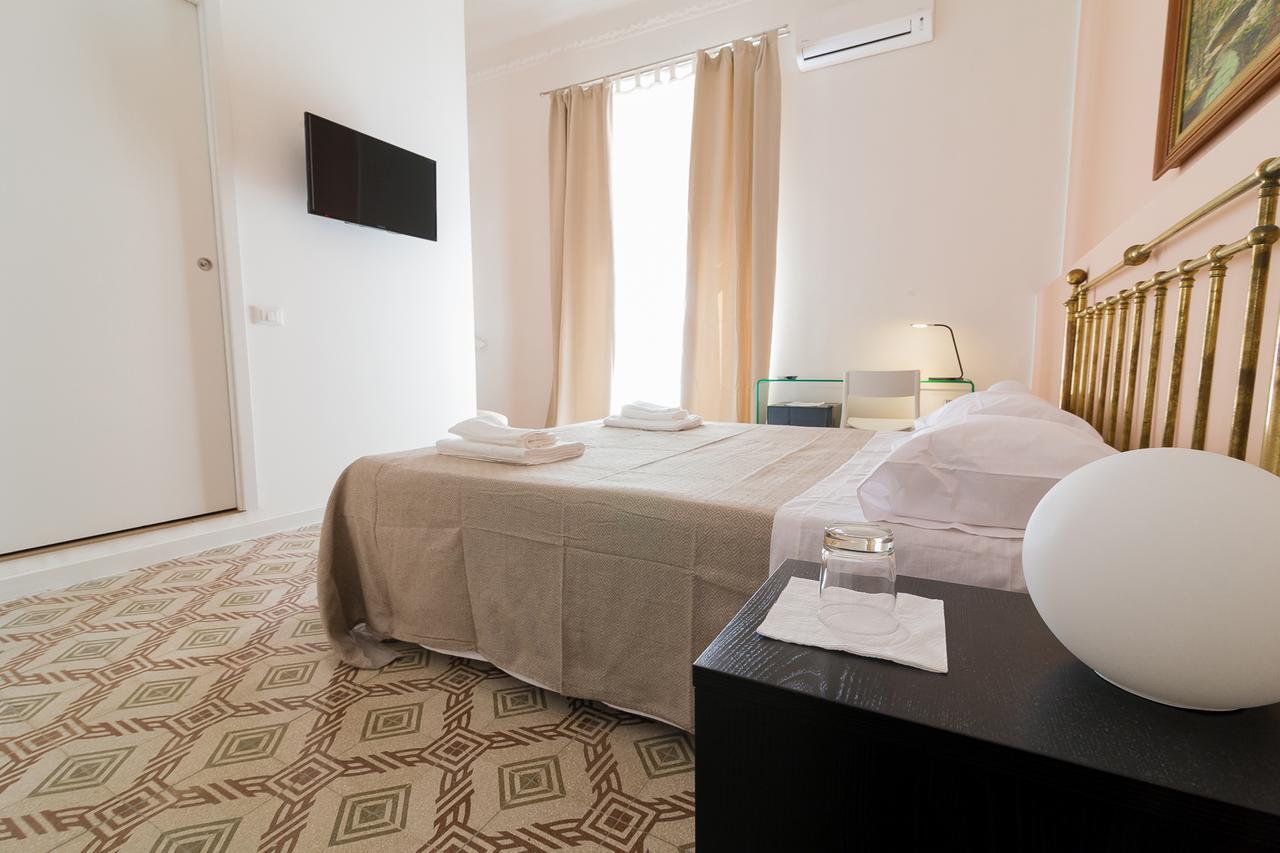 Liberty Suites Palermo Exterior foto